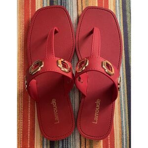 Larroude Women's Red Gold Milan Grommet Thong Sandals Size 8/9 38 EU NEW $140